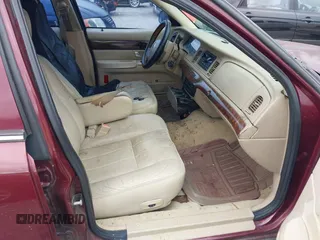 2006 Mercury Grand Marquis LS Premium с VIN 2MEFM75V66X608867, выставлен на аукционе IAAI как лот 42424194 с пробегом 8 201 миль миль и . История ставок и продаж доступна на DreamBid. Изображение 5.