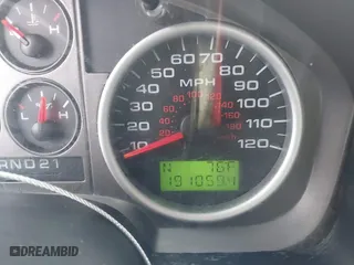 2007 Ford F-150 XLT with VIN 1FTPW12567KD58035, listed as a IAAI auction lot 42115922 with 191,059 mi miles. Bid and sale history available at carsss.com. Image 7.