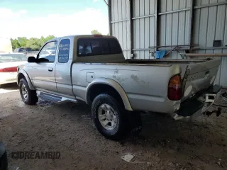 2000 Toyota Tacoma with VIN 4TAWN72N0YZ589681, listed as a Copart auction lot 55219145 with 204,946 mi miles and Salvage title. Bid and sale history available at DreamBid. Image 2.