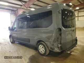 2022 Ford Transit Passenger XL z VIN 1FBAX2C83NKA79919, wystawiony jako Copart lot #50464935 z przebiegiem 33 373 mil mil oraz Czysty tytuł • Clean title. Historia ofert i sprzedaży dostępna na DreamBid. Obrazek 2.