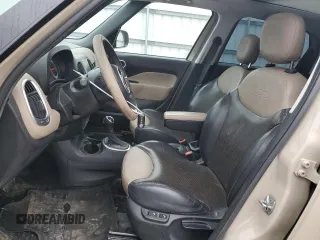 2014 FIAT 500L Lounge with VIN ZFBCFACH0EZ029698, listed as a Copart auction lot 44010995 with 113,555 mi miles and Salvage Title. Bid and sale history available at DreamBid. Image 7.