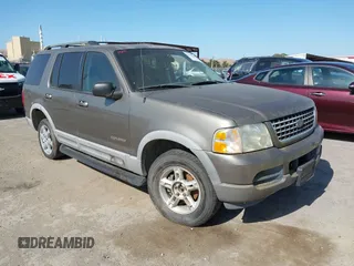 2002 Ford Explorer XLT z VIN 1FMZU73E82ZB66773, wystawiony jako IAAI lot #42498346 z przebiegiem 154 790 mil mil oraz . Historia ofert i sprzedaży dostępna na DreamBid. Obrazek 1.