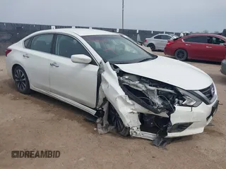 2018 Nissan Altima SV with VIN 1N4AL3AP2JC241377, listed as a IAAI auction lot 41782081 with 131,849 mi miles and . Bid and sale history available at carsss.com. Image 1.