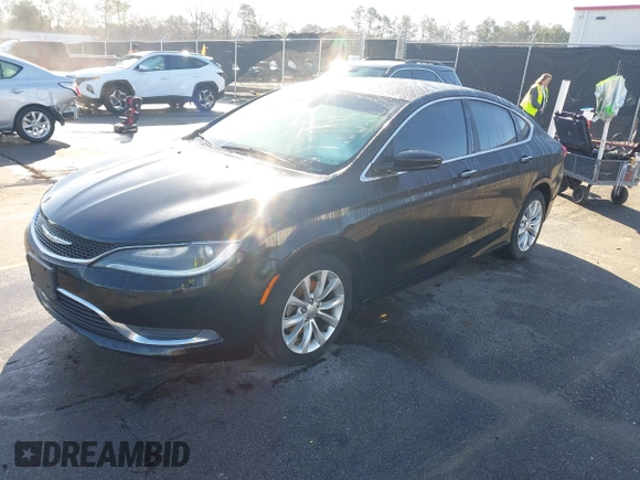 2015 Chrysler 200 C with VIN 1C3CCCCB4FN524965, listed as a IAAI auction lot 41757269 with 187,293 mi miles. Bid and sale history available at carsss.com. Image 17.