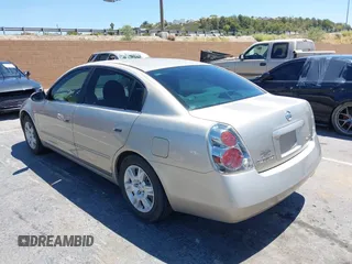2005 Nissan Altima S with VIN 1N4AL11D75C174033, listed as a IAAI auction lot 42687090 with 103,102 mi miles and . Bid and sale history available at DreamBid. Image 3.