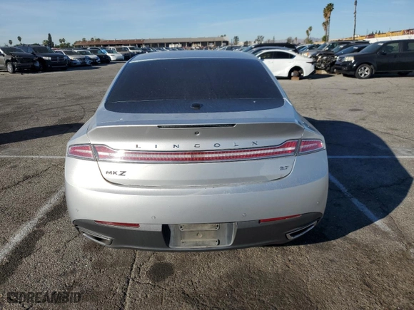 2014 Lincoln MKZ with VIN 3LN6L2GK3ER829801, listed as a Copart auction lot 42260465 with 242,804 mi miles and Salvage Title. Bid and sale history available at carsss.com. Image 6.