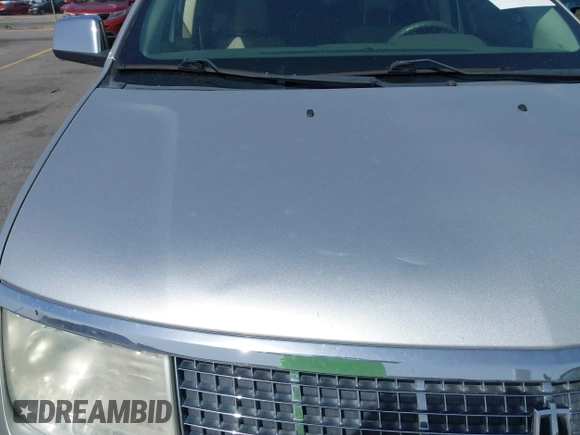 2009 Lincoln MKX with VIN 2LMDU68C09BJ02241, listed as a IAAI auction lot 41732087 with 173,582 mi miles. Bid and sale history available at carsss.com. Image 12.