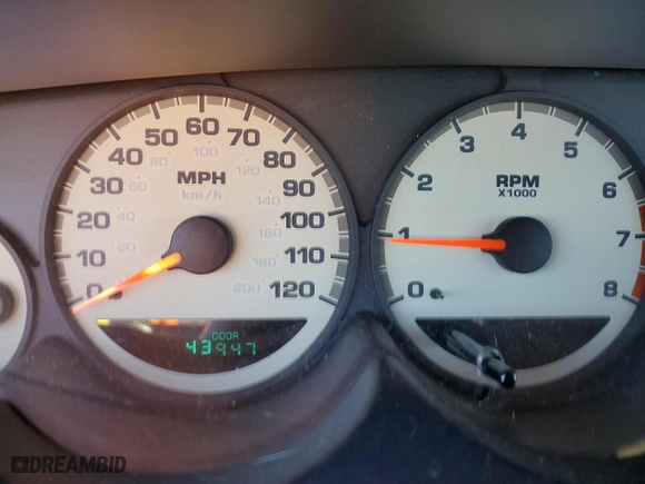 2000 Dodge Neon Highline with VIN 1B3ES46CXYD687325, listed as a Copart auction lot 77815514 with 43,947 mi miles and Clean Title. Bid and sale history available at carsss.com. Image 9.