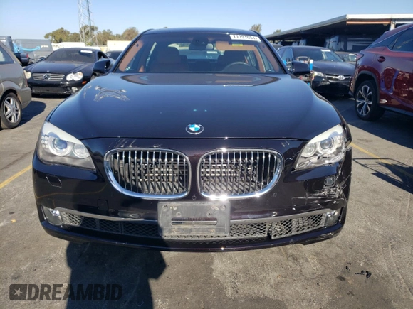 2011 BMW 7 Series 750Li with VIN WBAKB8C52BCY66628, listed as a Copart auction lot 77191054 with 39,503 mi miles and Salvage title. Bid and sale history available at DreamBid. Image 5.