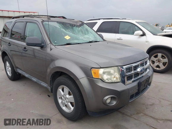 2010 Ford Escape XLT с VIN 1FMCU9D78AKB95229, выставлен на аукционе IAAI как лот 42366349 с пробегом 152 077 миль миль и . История ставок и продаж доступна на DreamBid. Изображение 18.