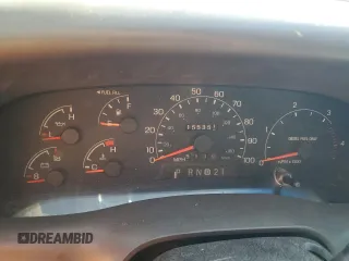 2001 Ford F-450 XL with VIN 1FDXF46F11EA30091, listed as a Copart auction lot 77682024 with 155,351 mi miles and Salvage Title. Bid and sale history available at carsss.com. Image 9.