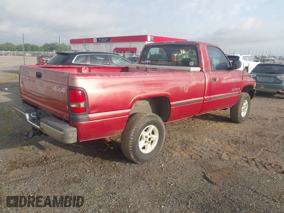 1999 Dodge 1500 z VIN 1B7HF16Y2XS185896, wystawiony jako IAAI lot #42251046 z przebiegiem 258 932 mil mil oraz . Historia ofert i sprzedaży dostępna na DreamBid. Obrazek 4.