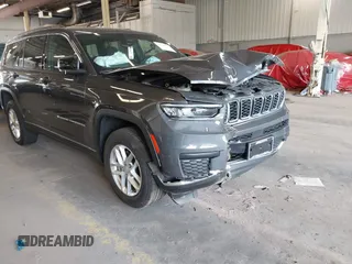 2025 Jeep Grand Cherokee Laredo z VIN 1C4RJKAG4S8631317, wystawiony jako IAAI lot #42141508 z przebiegiem 6 210 mil mil oraz . Historia ofert i sprzedaży dostępna na DreamBid. Obrazek 6.