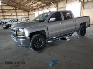 2018 Chevrolet Silverado 1500 LT with VIN 3GCPCREC3JG209209, listed as a Copart auction lot 50268485 with 87,581 mi miles and Salvage Title. Bid and sale history available at carsss.com. Image 1.