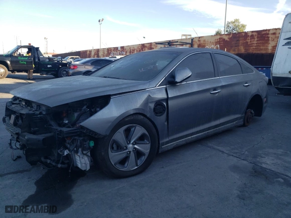 2017 Hyundai Sonata Plug-In Hybrid Limited with VIN KMHE54L26HA068462, listed as a Copart auction lot 83338354 with 0 mi miles and Clean Title. Bid and sale history available at carsss.com. Image 1.