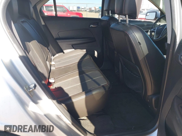 2013 Chevrolet Equinox LT z VIN 2GNALPEK4D1213811, wystawiony jako IAAI lot #42264690 z przebiegiem 125 714 mil mil oraz . Historia ofert i sprzedaży dostępna na DreamBid. Obrazek 8.