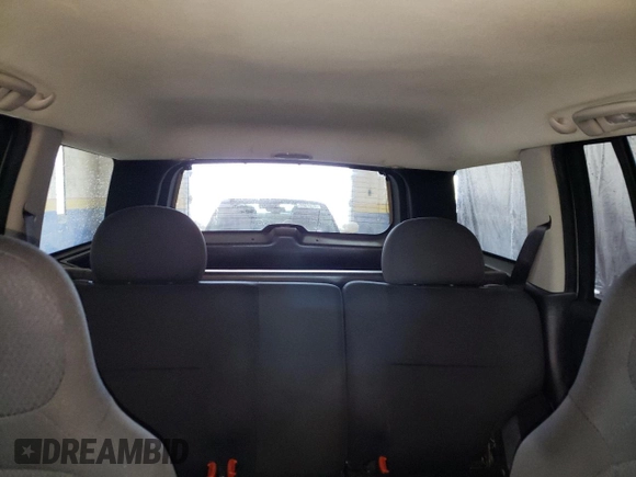 2004 Jeep Grand Cherokee Laredo z VIN 1J4GW48S24C327184, wystawiony jako Copart lot #53702515 z przebiegiem 151 411 mil mil oraz Czysty tytuł • Clean title. Historia ofert i sprzedaży dostępna na DreamBid. Obrazek 10.