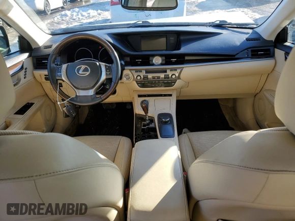 2014 Lexus ES 330 z VIN JTHBK1GG9E2118683, wystawiony jako Copart lot #88669845 z przebiegiem 113 048 mil mil oraz Nie do naprawy • Non repairable. Historia ofert i sprzedaży dostępna na DreamBid. Obrazek 8.