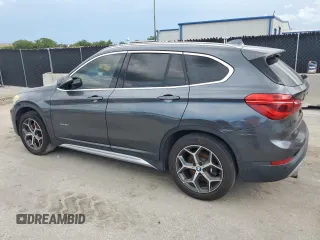 2017 BMW X1 xDrive28i with VIN WBXHT3C32H5F75870, listed as a Copart auction lot 64420385 with 158,640 mi miles and Clean title. Bid and sale history available at DreamBid. Image 2.
