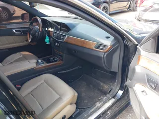 2013 Mercedes-Benz E-Class E 350 Luxury with VIN WDDHF8JB3DA758470, listed as a IAAI auction lot 41879606 with 181,729 mi miles. Bid and sale history available at carsss.com. Image 5.