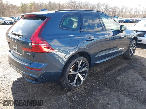 2024 Volvo XC60 Ultimate Dark Theme с VIN YV4L12RM6R1913362, выставлен на аукционе IAAI как лот 41596343 с пробегом 4 171 миль миль и . История ставок и продаж доступна на DreamBid. Изображение 4.