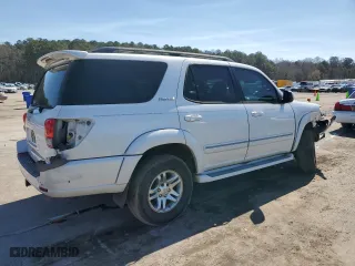 2005 Toyota Sequoia Limited with VIN 5TDZT38A75S250286, listed as a Copart auction lot 48787215 with 210,801 mi miles and Salvage Title. Bid and sale history available at carsss.com. Image 3.