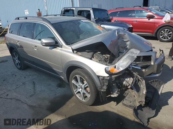 2012 Volvo XC70 3.2L with VIN YV4940BZ3C1132091, listed as a Copart auction lot 69978264 with Not Provided miles and Salvage Title. Bid and sale history available at DreamBid. Image 4.