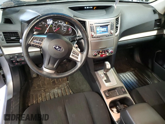 2014 Subaru Legacy Premium z VIN 4S3BMBD62E3020845, wystawiony jako Copart lot #56476435 z przebiegiem 50 186 mil mil oraz Szkoda całkowita • Salvage title. Historia ofert i sprzedaży dostępna na DreamBid. Obrazek 8.
