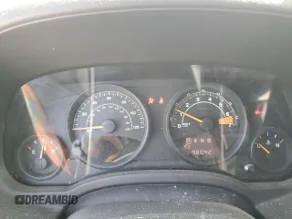 2014 Jeep Patriot Sport with VIN 1C4NJRBB0ED847977, listed as a Copart auction lot 55670985 with 98,042 mi miles and Salvage Title. Bid and sale history available at DreamBid. Image 9.
