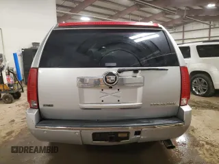 2011 Cadillac Escalade ESV Luxury z VIN 1GYS4HEF2BR344981, wystawiony jako Copart lot #87521245 z przebiegiem 189 483 mil mil oraz Czysty tytuł • Clean title. Historia ofert i sprzedaży dostępna na DreamBid. Obrazek 6.