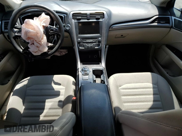 2017 Ford Fusion SE with VIN 3FA6P0H71HR402957, listed as a Copart auction lot 55222985 with 109,979 mi miles and Salvage Title. Bid and sale history available at DreamBid. Image 8.