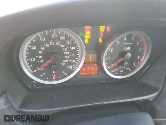 2008 BMW 3 Series M3 z VIN WBSWD93518PY41735, wystawiony jako Copart lot #42456645 z przebiegiem 36 437 mil mil oraz Szkoda całkowita • Salvage title. Historia ofert i sprzedaży dostępna na DreamBid. Obrazek 9.