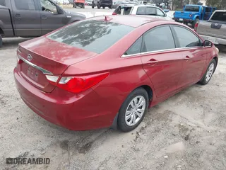 2013 Hyundai Sonata GLS with VIN 5NPEB4AC8DH563659, listed as a IAAI auction lot 42030861 with 80,170 mi miles. Bid and sale history available at carsss.com. Image 4.