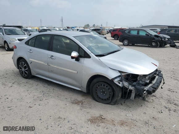 2021 Toyota Corolla LE with VIN JTDEPMAE0MJ141993, listed as a Copart auction lot 49303075 with 42,761 mi miles and Salvage Title. Bid and sale history available at carsss.com. Image 4.
