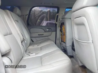 2007 Chevrolet Tahoe LTZ with VIN 1GNFK13037J115628, listed as a IAAI auction lot 41962150 with Not provided miles and . Bid and sale history available at DreamBid. Image 8.