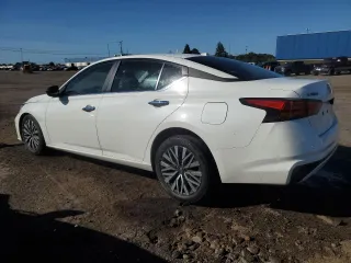 2024 Nissan Altima SV with VIN 1N4BL4DV3RN419589, listed as a Copart auction lot 66077785 with 28,583 mi miles and Clean title. Bid and sale history available at DreamBid. Image 2.