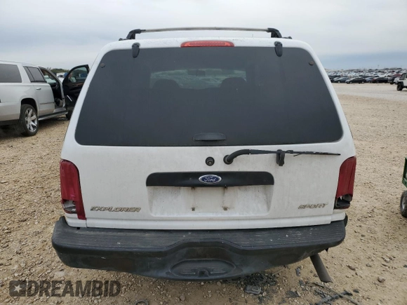 1999 Ford Explorer с VIN 1FMYU22E3XUA62129, выставлен на аукционе Copart как лот 87883565 с пробегом 250 605 миль миль и Списание • Salvage title. История ставок и продаж доступна на DreamBid. Изображение 6.