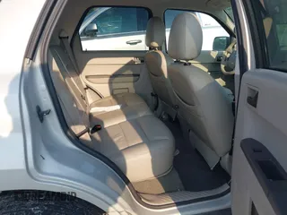 2008 Ford Escape XLT с VIN 1FMCU03138KC00159, выставлен на аукционе IAAI как лот 42398854 с пробегом 167 726 миль миль и . История ставок и продаж доступна на DreamBid. Изображение 8.