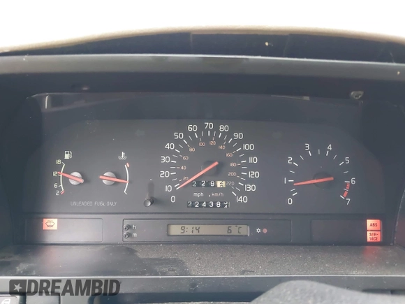1996 Volvo 850 с VIN YV1LW5549T2173250, выставлен на аукционе IAAI как лот 41773998 с пробегом 224 384 миль миль и . История ставок и продаж доступна на DreamBid. Изображение 7.