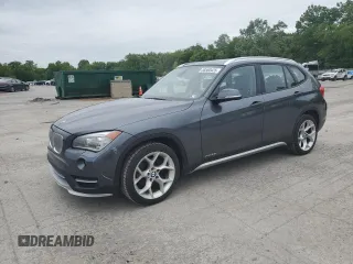 2015 BMW X1 xDrive28i z VIN WBAVL1C57FVY24760, wystawiony jako Copart lot #58560425 z przebiegiem 139 550 mil mil oraz Szkoda całkowita • Salvage title. Historia ofert i sprzedaży dostępna na DreamBid. Obrazek 1.