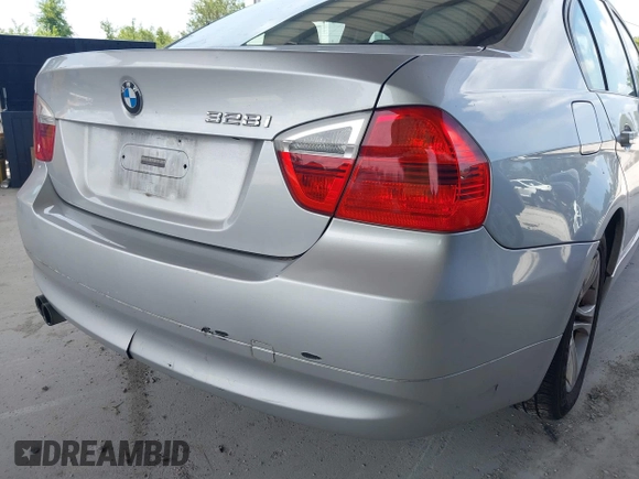 2008 BMW 3 Series 328i with VIN WBAVA37578NL50095, listed as a IAAI auction lot 42696286 with 117,408 mi miles and . Bid and sale history available at DreamBid. Image 16.