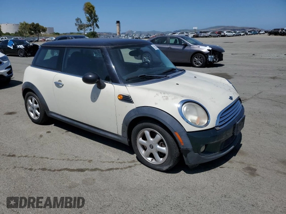 2010 MINI Hardtop with VIN WMWMF3C53ATU79777, listed as a Copart auction lot 55530175 with 177,225 mi miles and Clean title. Bid and sale history available at DreamBid. Image 4.