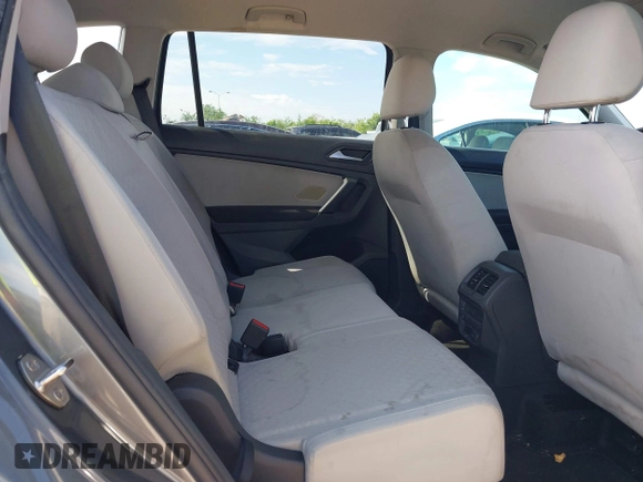 2019 Volkswagen Tiguan S with VIN 3VV1B7AX1KM085354, listed as a IAAI auction lot 42229851 with 85,169 mi miles and . Bid and sale history available at DreamBid. Image 8.