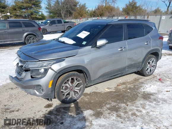 2021 Kia Seltos S with VIN KNDEUCA22M7122562, listed as a IAAI auction lot 41405013 with 91,032 mi miles. Bid and sale history available at carsss.com. Image 16.