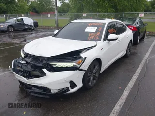 2024 Acura Integra w/A-Spec Package with VIN 19UDE4H31RA007511, listed as a IAAI auction lot 42458536 with 17,972 mi miles and . Bid and sale history available at DreamBid. Image 17.