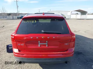 2019 Volvo XC60 Momentum с VIN LYV102RK3KB349115, выставлен на аукционе IAAI как лот 41679937 с пробегом 40 636 миль миль и . История ставок и продаж доступна на DreamBid. Изображение 16.