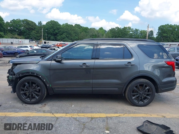 2018 Ford Explorer XLT z VIN 1FM5K7D83JGC51303, wystawiony jako IAAI lot #42456171 z przebiegiem 110 155 mil mil oraz . Historia ofert i sprzedaży dostępna na DreamBid. Obrazek 15.