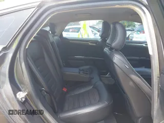 2017 Ford Fusion SE z VIN 3FA6P0HD3HR189144, wystawiony jako IAAI lot #42271155 z przebiegiem 172 146 mil mil oraz . Historia ofert i sprzedaży dostępna na DreamBid. Obrazek 8.