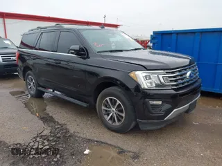 2020 Ford Expedition XLT with VIN 1FMJU1HT7LEA25705, listed as a IAAI auction lot 41852753 with 54,445 mi miles. Bid and sale history available at carsss.com. Image 1.