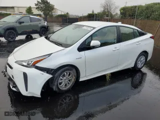 2020 Toyota Prius L Eco with VIN JTDKARFU2L3122804, listed as a Copart auction lot 51163575 with 34,133 mi miles and Salvage Title. Bid and sale history available at carsss.com. Image 1.